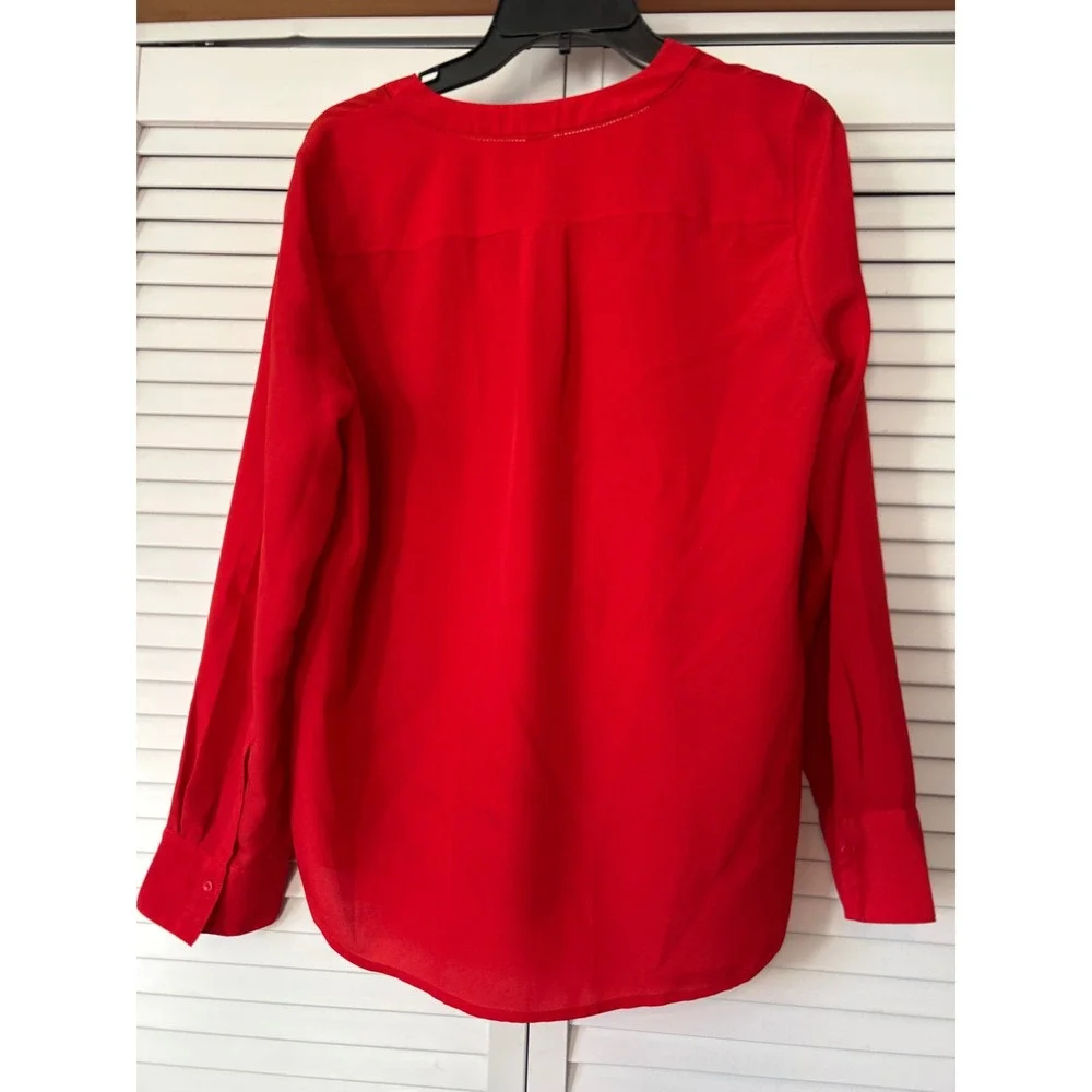 J Crew Red V Neck Long Sleeve Pleated Casual Blouse Top Women Size M‎ Holiday
